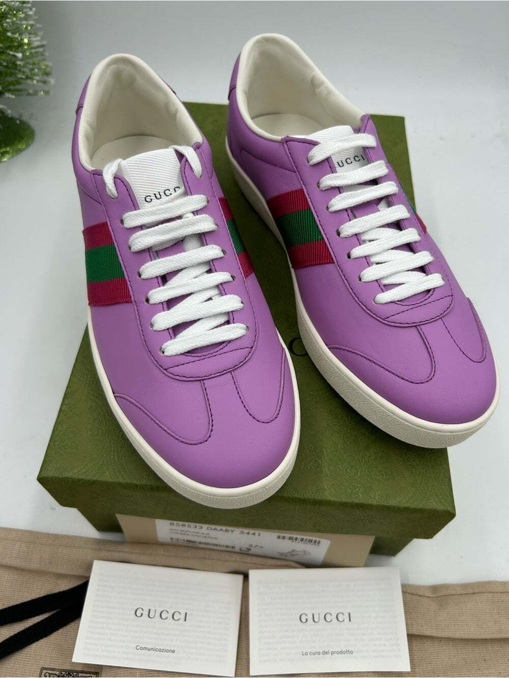 Women's Gucci G 74 Lavender Leather Sneakers with Red and Green Web Stripe 37.5